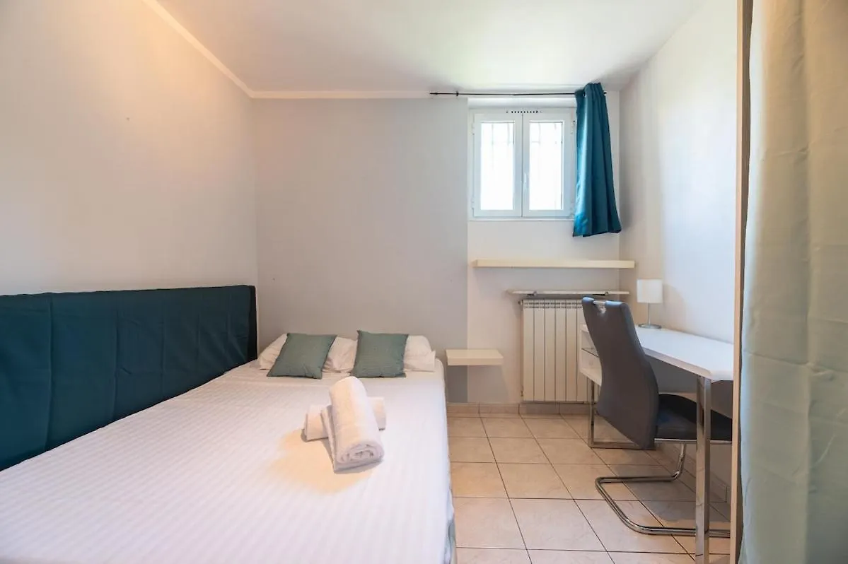 Maison De Ville Familiale, 5 Chambres, Terrasse, A 20 Minutes Du Centre Ville Nicea Dom wakacyjny