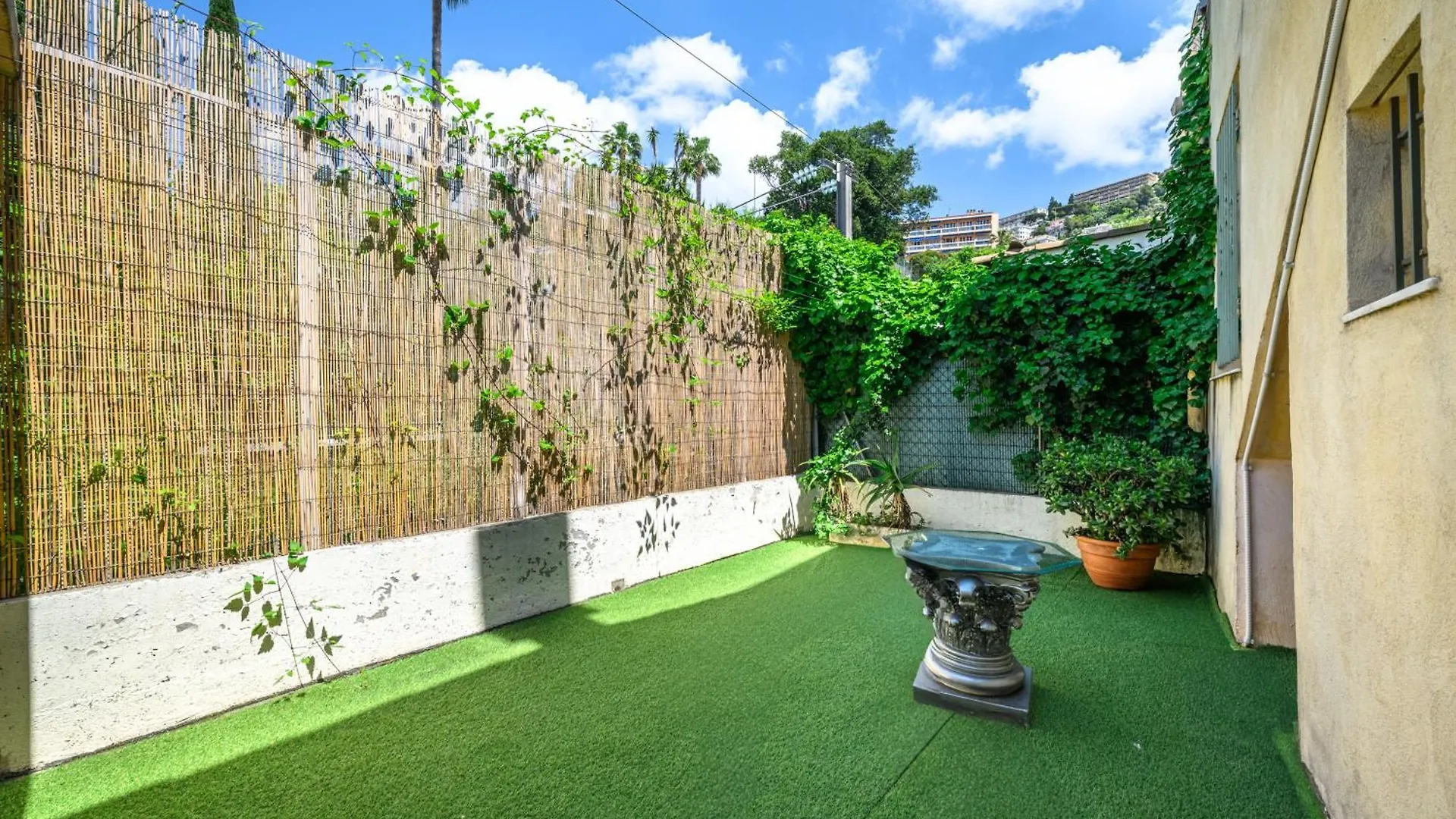 Maison De Ville Familiale, 5 Chambres, Terrasse, A 20 Minutes Du Centre Ville Nice Holiday home
